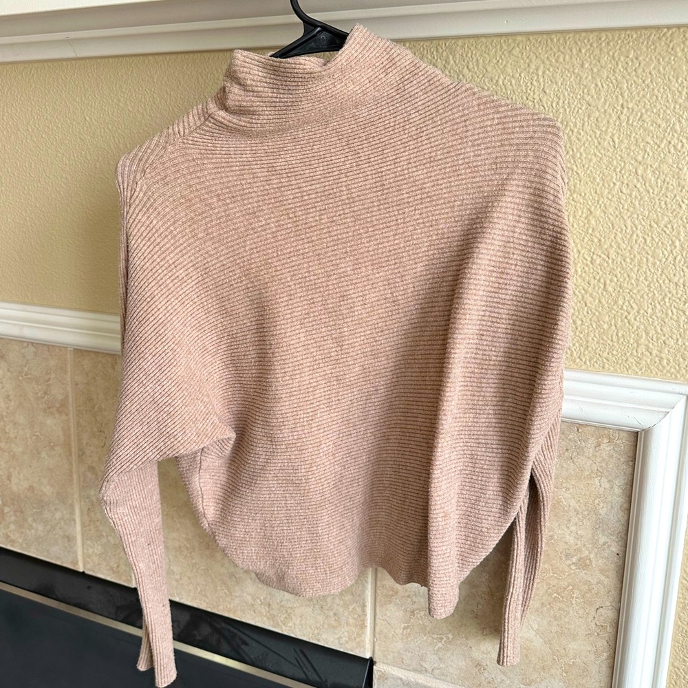 Brown mock neck sweater women’s small